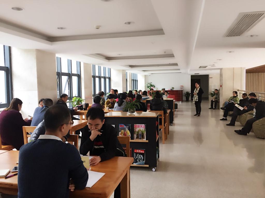 学生科长讲话