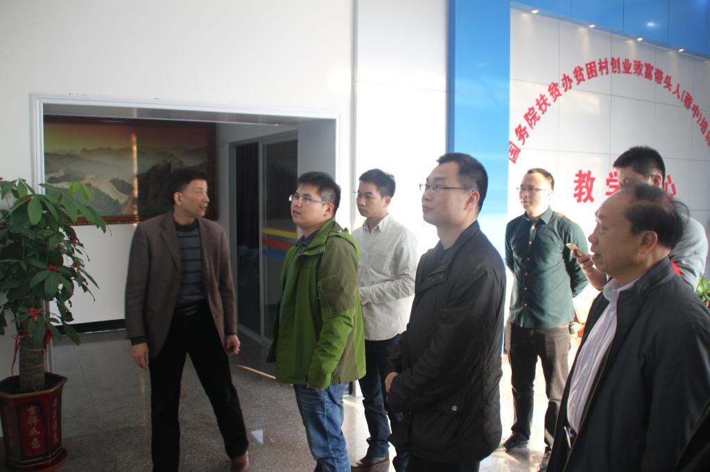 调研组参观梅山实验学院实训基地
